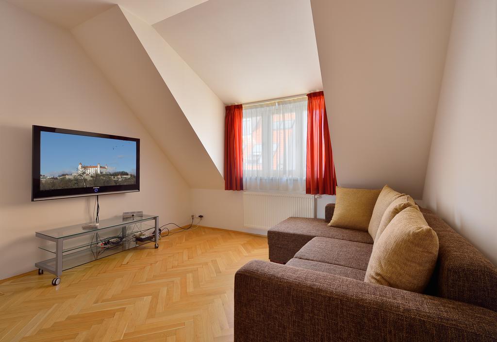 Ambiente Serviced Apartments - Tallerova บราติสลาวา ห้อง รูปภาพ