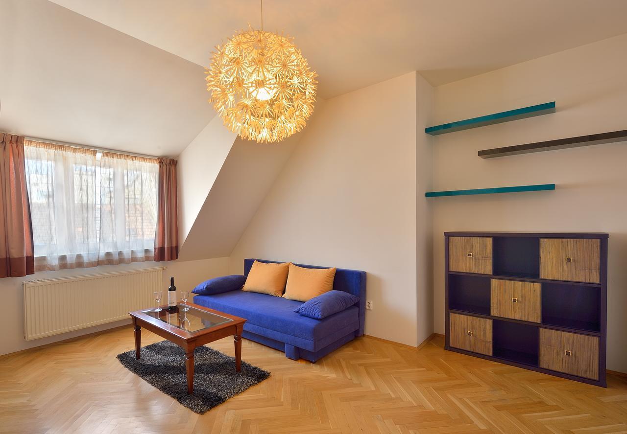 Ambiente Serviced Apartments - Tallerova บราติสลาวา ภายนอก รูปภาพ